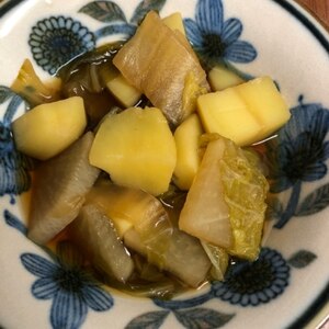 簡単おいしい！じゃがいもと大根と白菜の煮物